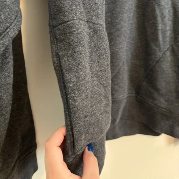 Size XXS TNA Dark Grey / Black Pullover Sweater. - Picture 2 of 5